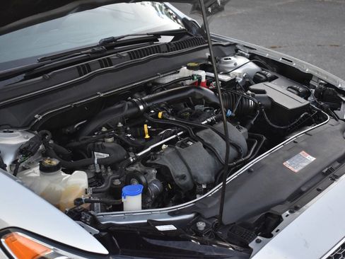 Used 2019 Ford Fusion Titanium image 35