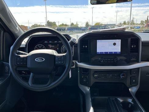 Used 2023 Ford F150 XLT image 4