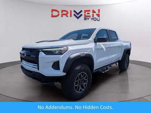 Used 2024 Chevrolet Colorado ZR2 w/ Technology Package image 1