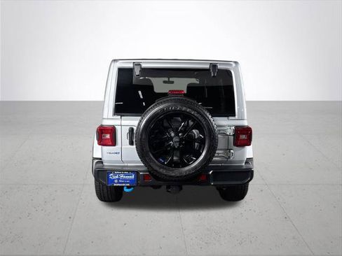 Certified 2023 Jeep Wrangler Unlimited Sahara w/ Cold Weather Group AWD/4WD image 8