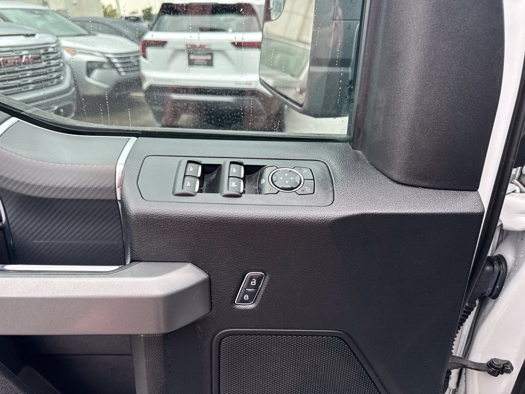 Used 2018 Ford F150 XLT w/ Equipment Group 302A Luxury AWD/4WD image 14