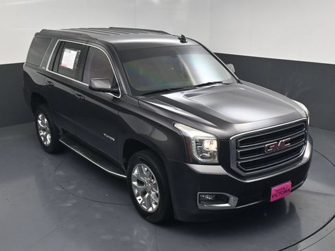 Used 2017 GMC Yukon SLE w/ SLE Value Package RWD image 16