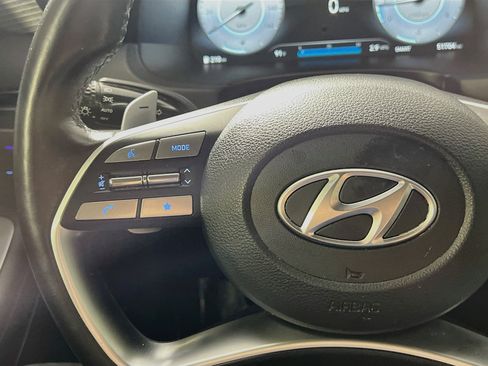 Used 2024 Hyundai Palisade Limited FWD image 19