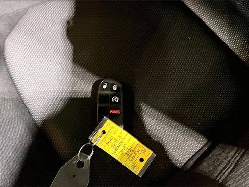 Used 2018 Jeep Renegade Sport w/ Power & Air Group image 9