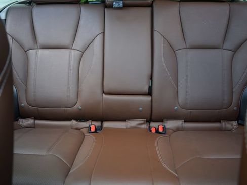 Used 2019 Subaru Forester Touring w/ Popular Package #3 AWD/4WD image 18