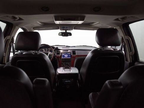 Used 2014 Cadillac Escalade Luxury AWD/4WD image 20