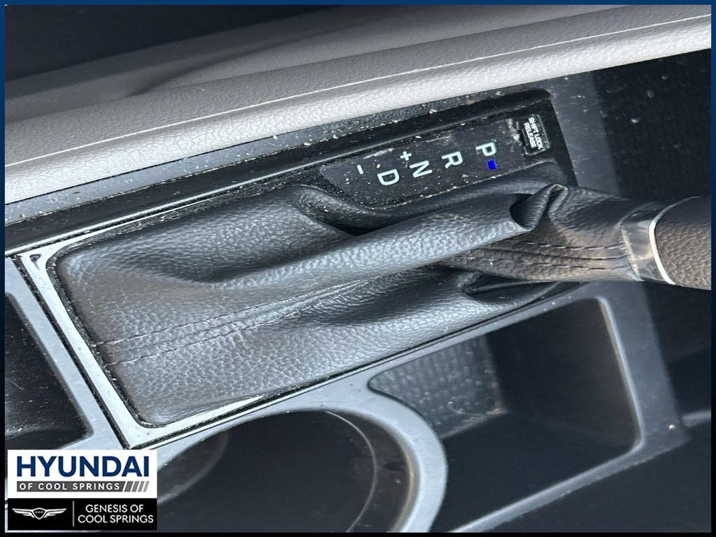 Used 2020 Hyundai Tucson Value AWD/4WD image 32