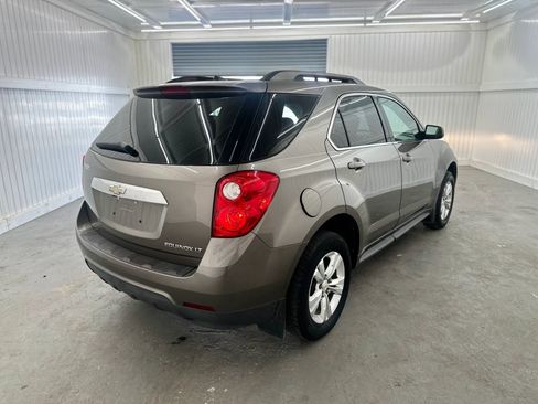 Used 2011 Chevrolet Equinox LT w/ Driver Convenience Package image 5
