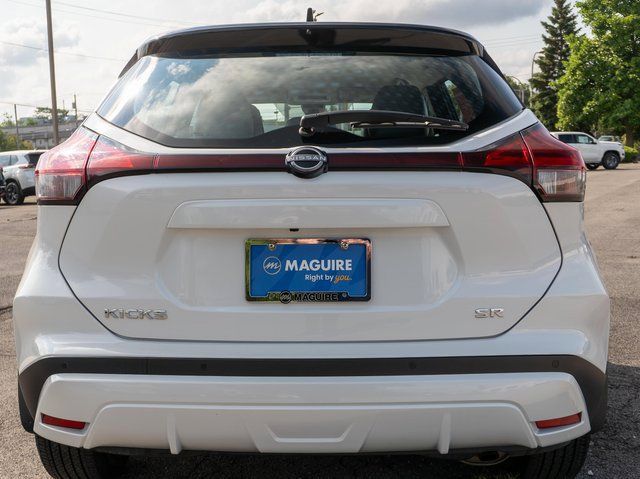 Certified 2023 Nissan Kicks SR w/ SR Premium Package FWD image 8