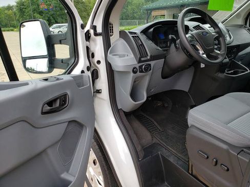 Used 2015 Ford Transit 350 XLT RWD image 10