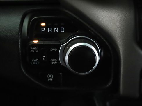 Used 2021 RAM 1500 Big Horn image 16