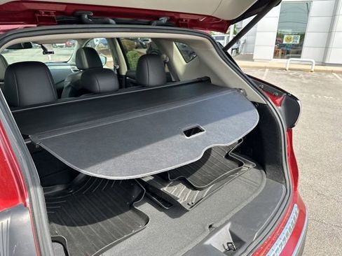 Used 2018 Nissan Murano SL w/ Moonroof Package AWD/4WD image 17
