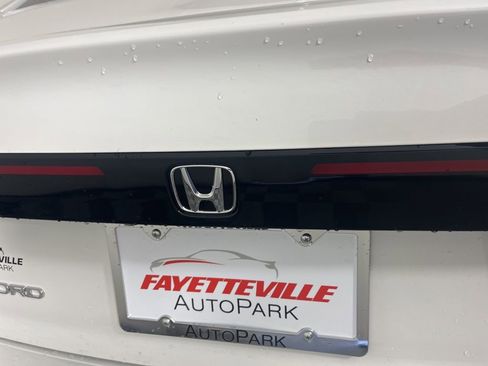 New 2025 Honda Accord EX-L image 16