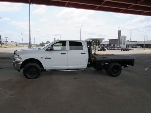 Used 2016 RAM 3500 Tradesman w/ Chrome Appearance Group image 1