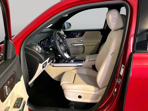 New 2026 Mercedes-Benz GLB 250 4MATIC image 13