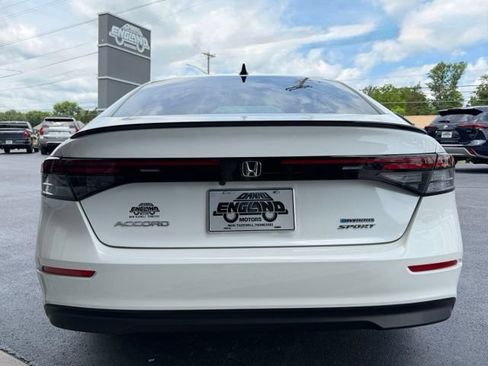 Used 2023 Honda Accord Sport image 3