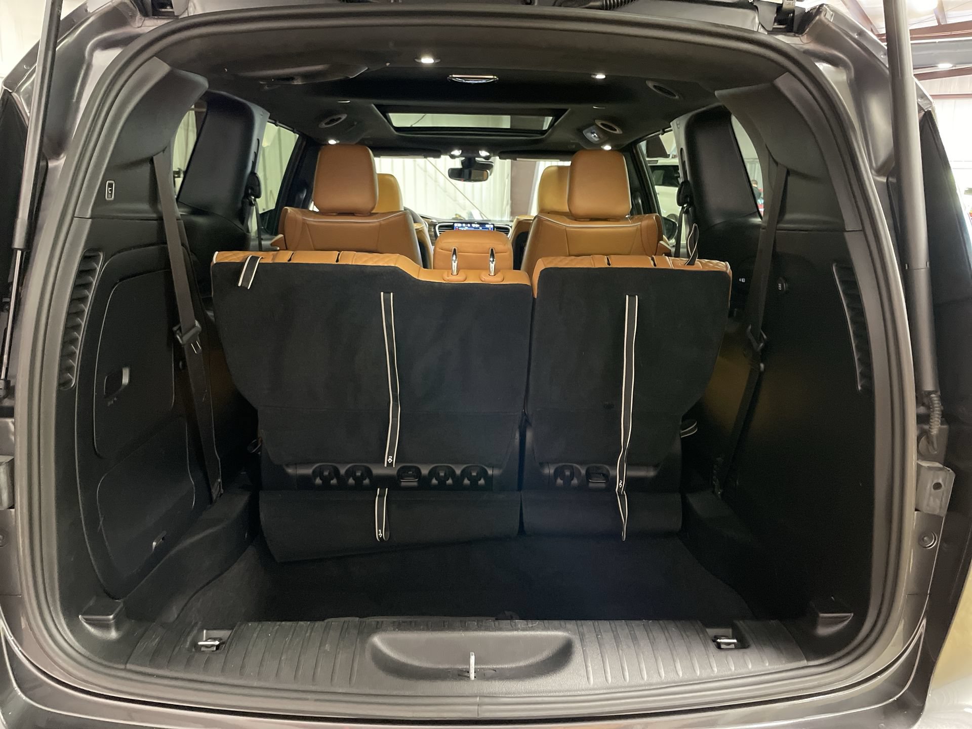 Used 2022 Chrysler Pacifica Pinnacle FWD image 27