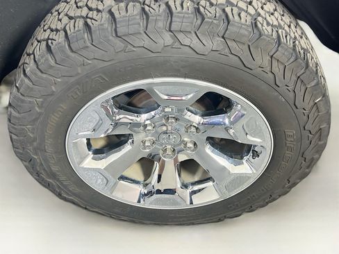 Used 2023 RAM 1500 Big Horn AWD/4WD image 30