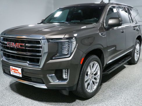 Used 2021 GMC Yukon SLT w/ SLT Luxury Plus Package RWD image 37