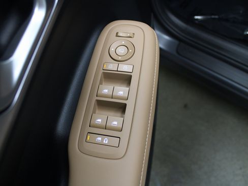 Used 2024 Hyundai Santa Fe Limited image 49