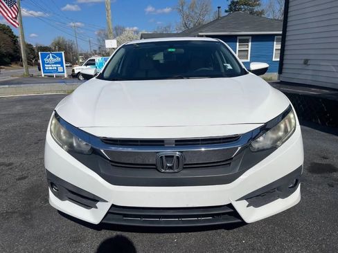 Used 2016 Honda Civic LX image 2