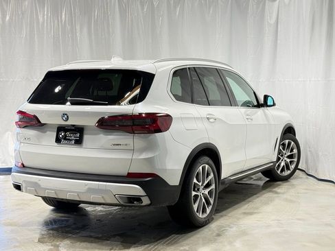 Certified 2022 BMW X5 xDrive40i w/ Executive Package image 4