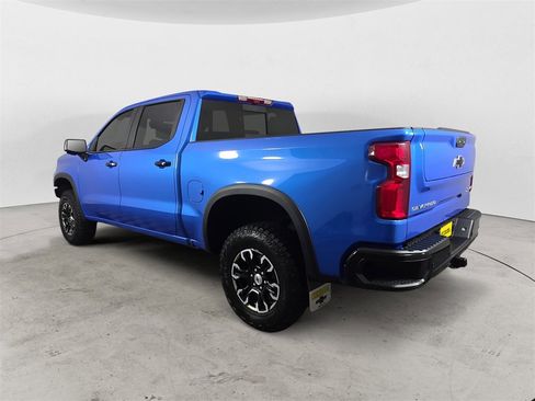 Certified 2025 Chevrolet Silverado 1500 ZR2 w/ Technology Package image 3