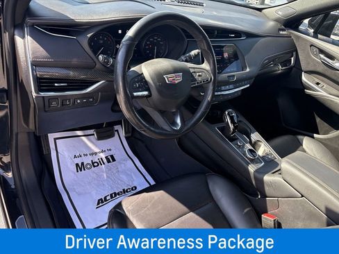 Certified 2020 Cadillac XT4 Sport image 13