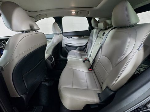 Certified 2025 INFINITI QX50 Luxe w/ Accent Package image 30