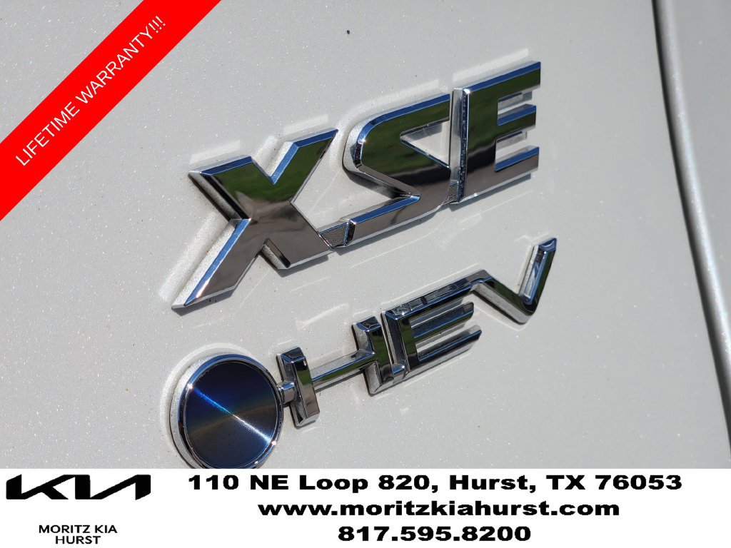 Used 2025 Toyota RAV4 XSE AWD/4WD image 13