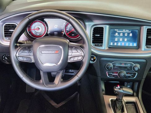 Used 2020 Dodge Charger SXT image 29
