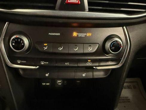 Used 2019 Hyundai Santa Fe SEL FWD image 34