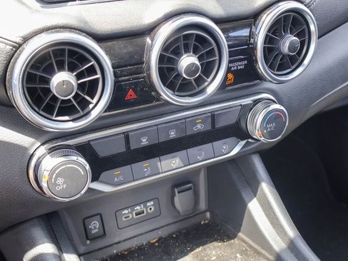 Certified 2025 Nissan Sentra SV image 14