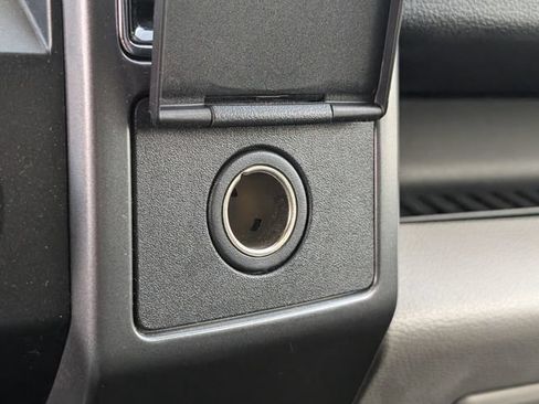 Used 2019 Ford F150 XLT AWD/4WD image 18