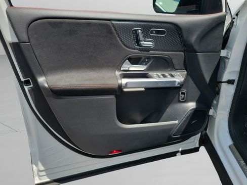 Certified 2024 Mercedes-Benz GLB 250 image 16