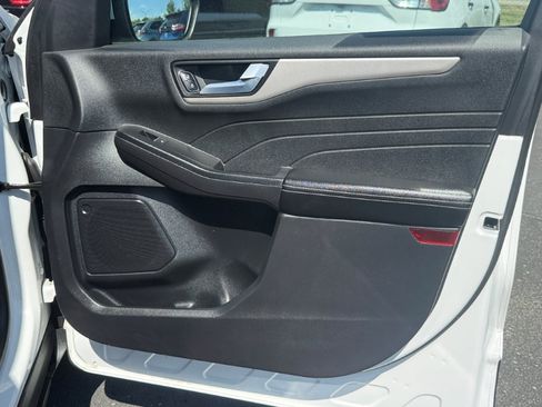 Used 2022 Ford Escape SEL AWD/4WD image 22