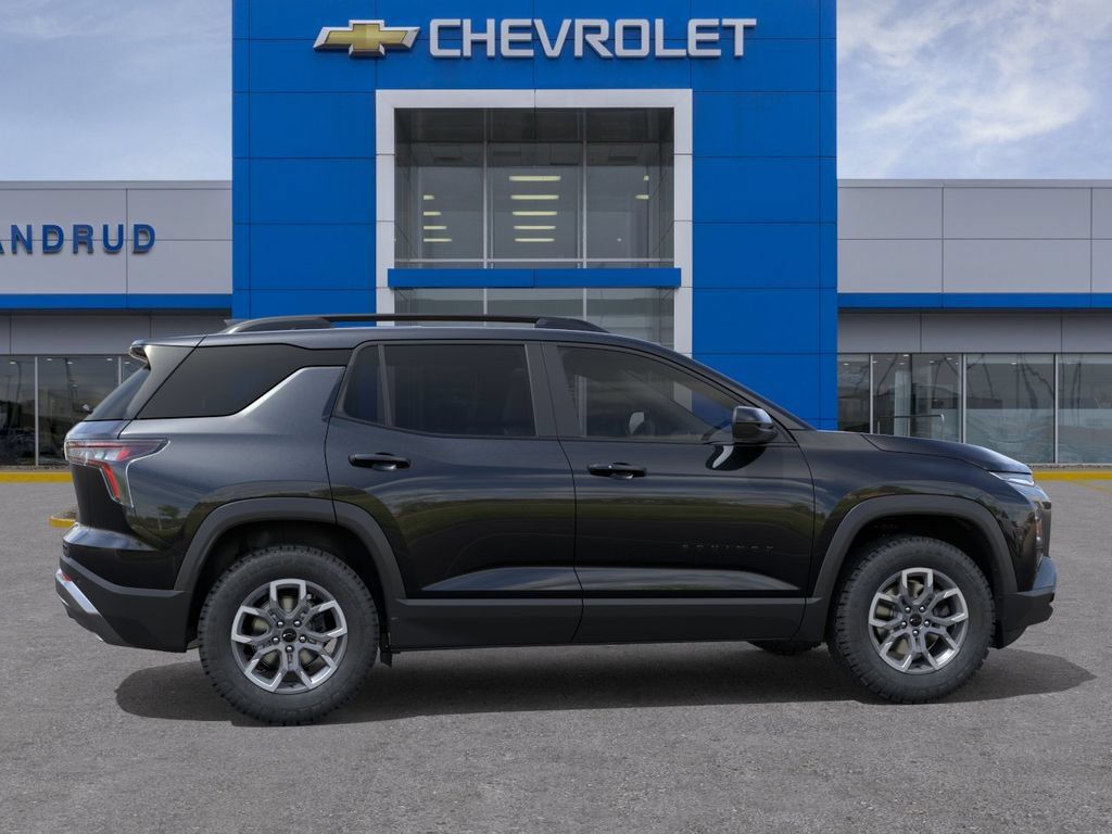 New 2026 Chevrolet Equinox ACTIV w/ Convenience Package III AWD/4WD image 5
