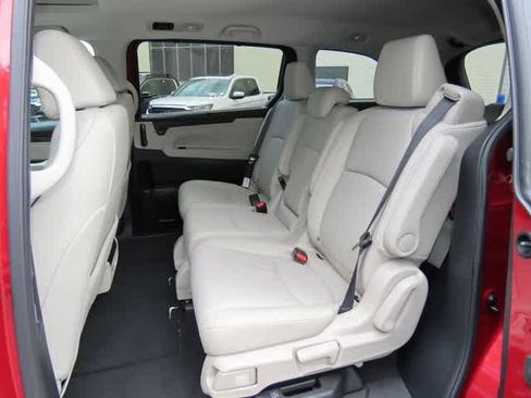 New 2026 Honda Odyssey EX-L image 13