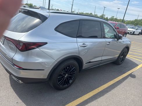Used 2025 Acura MDX A-Spec AWD/4WD image 3