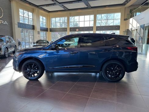 New 2026 Acura RDX SH-AWD image 11
