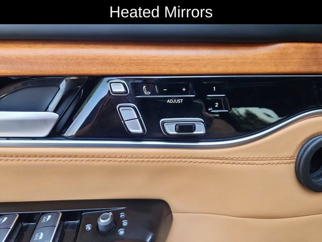 Used 2025 Jeep Grand Wagoneer L Series III w/ Rear Seat Video Group 1 AWD/4WD image 21