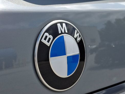 Used 2024 BMW X7 xDrive40i w/ Executive Package AWD/4WD image 33