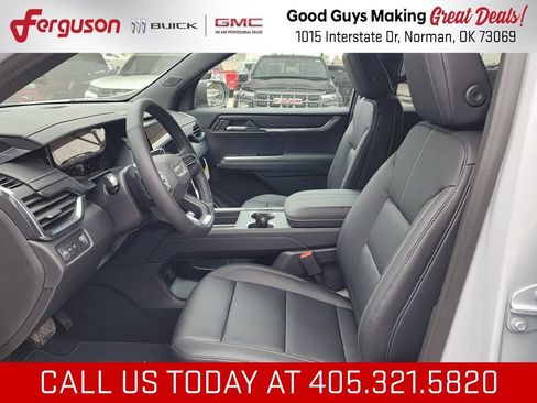 New 2026 GMC Acadia Elevation w/ Black Edition FWD image 16