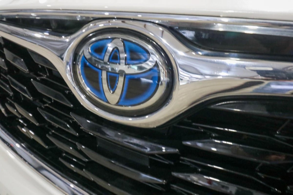 Used 2021 Toyota Highlander Limited FWD image 40
