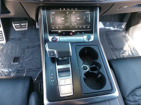 Used 2022 Audi RS Q8 AWD/4WD image 22