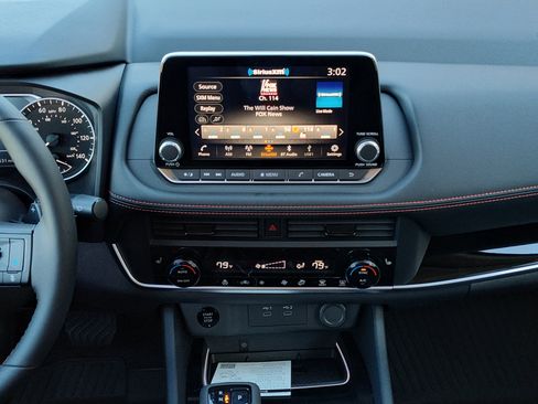 New 2026 Nissan Rogue SV w/ Rock Creek Premium Package AWD/4WD image 9