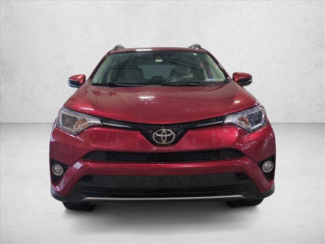 Used 2018 Toyota RAV4 XLE FWD image 2