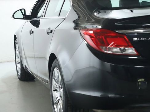 Used 2012 Buick Regal Leather image 15