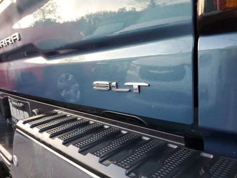 Used 2024 GMC Sierra 1500 SLT w/ SLT Premium Plus Package AWD/4WD image 8