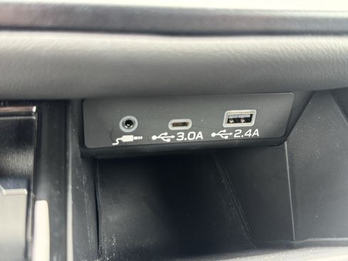 Certified 2025 Subaru Outback Wilderness AWD/4WD image 24